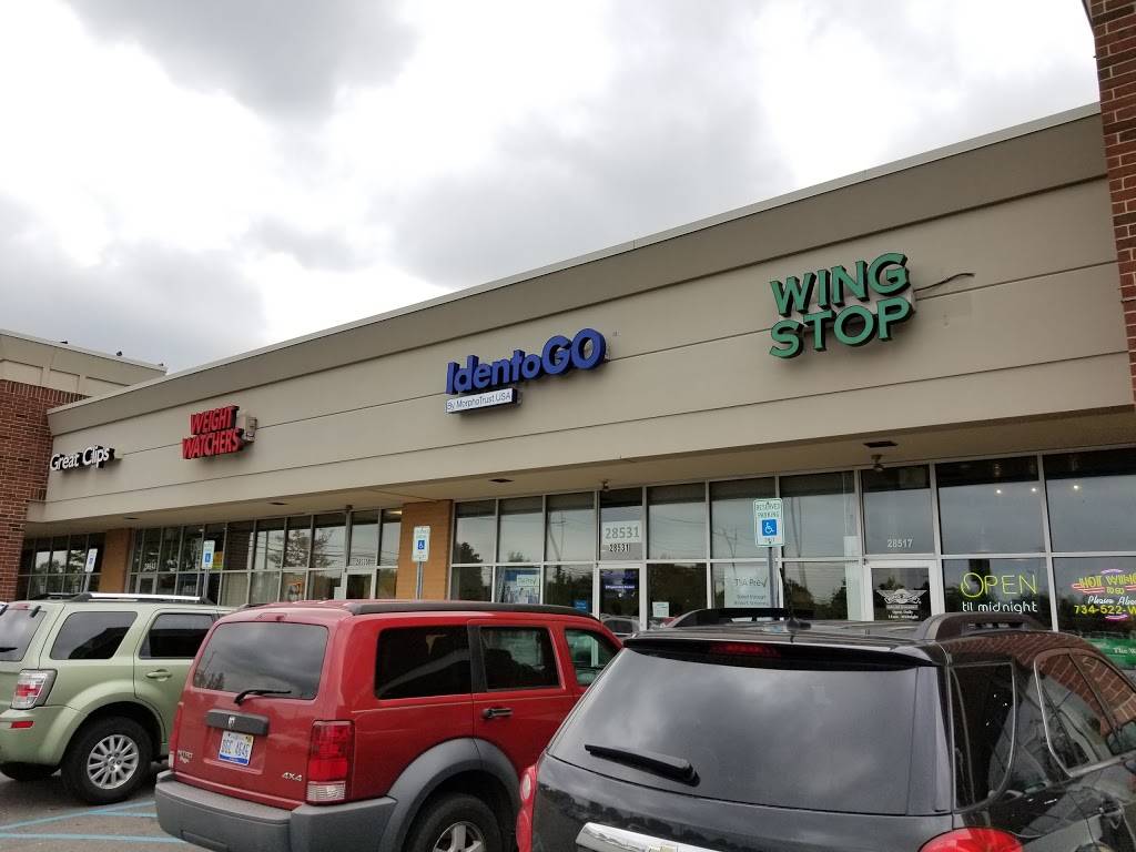 Wingstop | restaurant | 28517 Schoolcraft Ste A-110, Livonia, MI 48150, USA | 7345229464 OR +1 734-522-9464