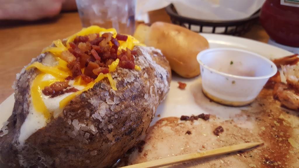 Texas Roadhouse | restaurant | 4635 S Michigan St, South Bend, IN 46614, USA | 5742917427 OR +1 574-291-7427