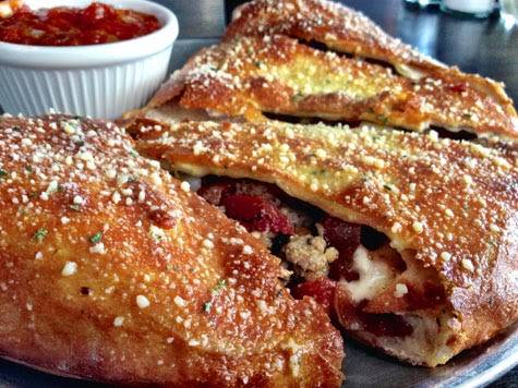 Crust Pizza Co. | restaurant | Village Center, 8000 Research Forest Dr #340, The Woodlands, TX 77382, USA | 8325850999 OR +1 832-585-0999