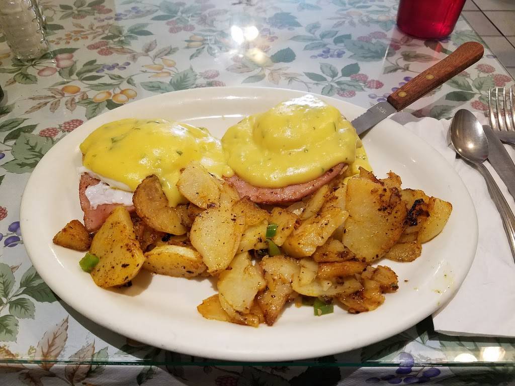 Sals Family Kitchen | restaurant | 825 Escobar St, Martinez, CA 94553, USA | 9252280660 OR +1 925-228-0660