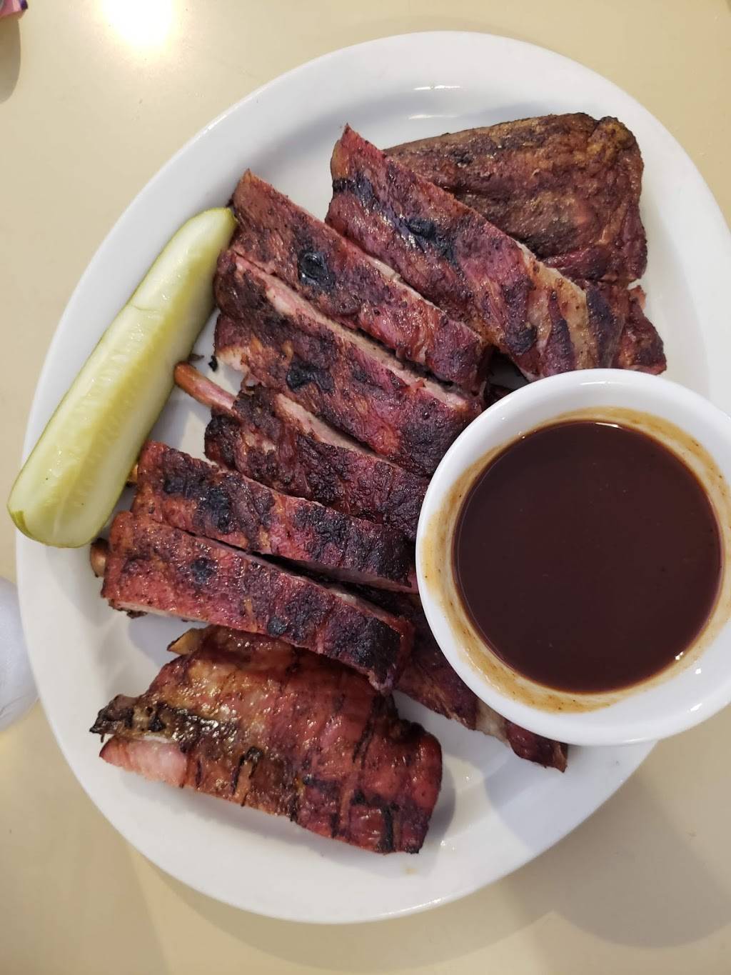 Emil Villas California BBQ | restaurant | 24047 Mission Blvd, Hayward, CA 94544, USA | 5105370734 OR +1 510-537-0734