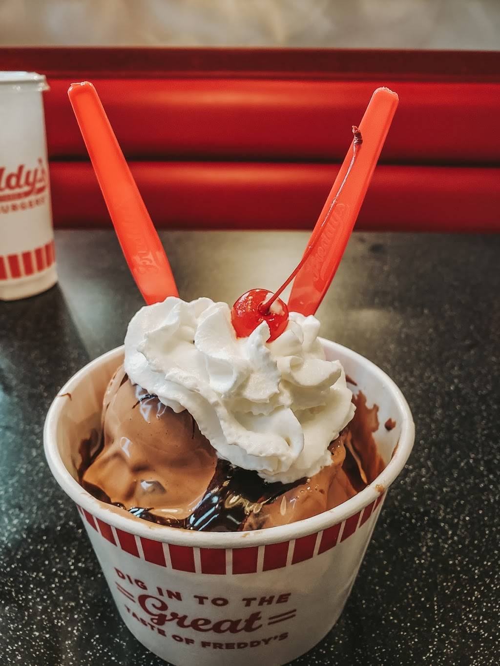 Freddys Frozen Custard & Steakburgers | restaurant | 5634 Grove Blvd, Hoover, AL 35226, USA | 2059897989 OR +1 205-989-7989