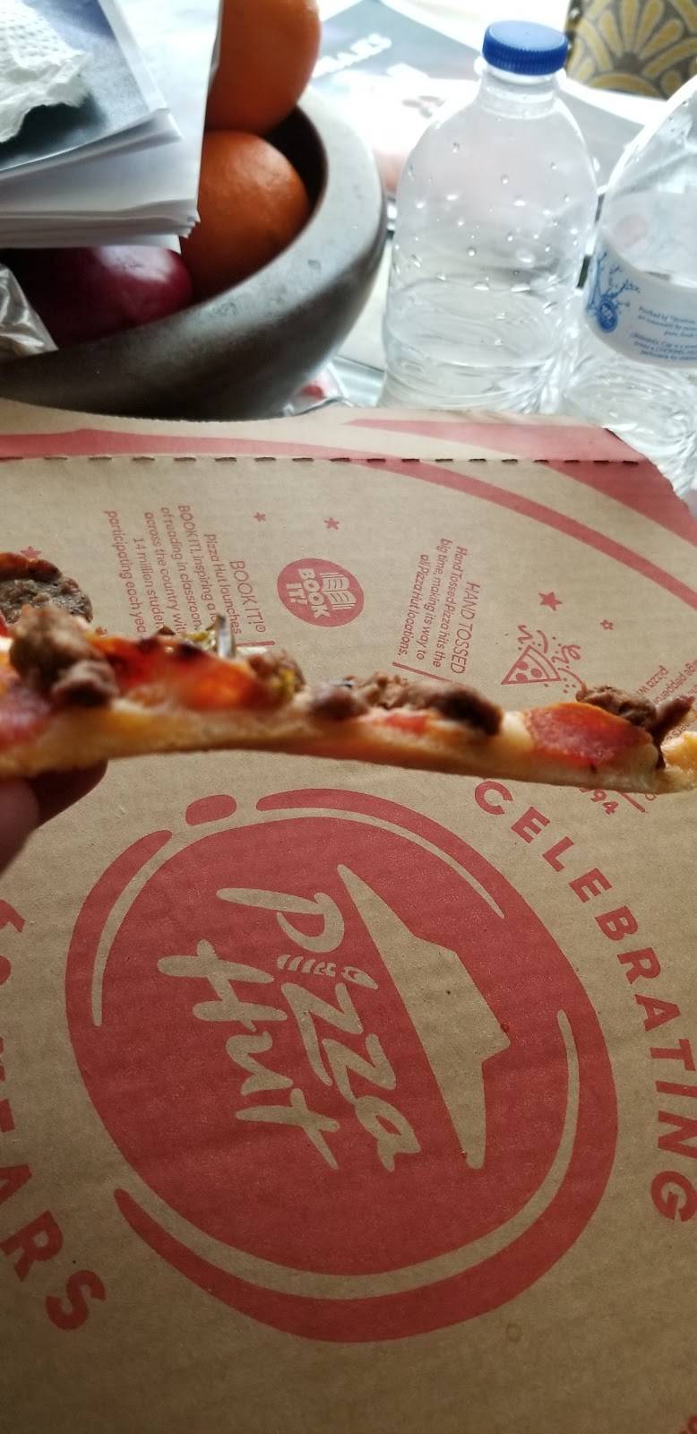 Pizza Hut | restaurant | 11233 Beach Blvd #20, Jacksonville, FL 32246, USA | 9046417444 OR +1 904-641-7444