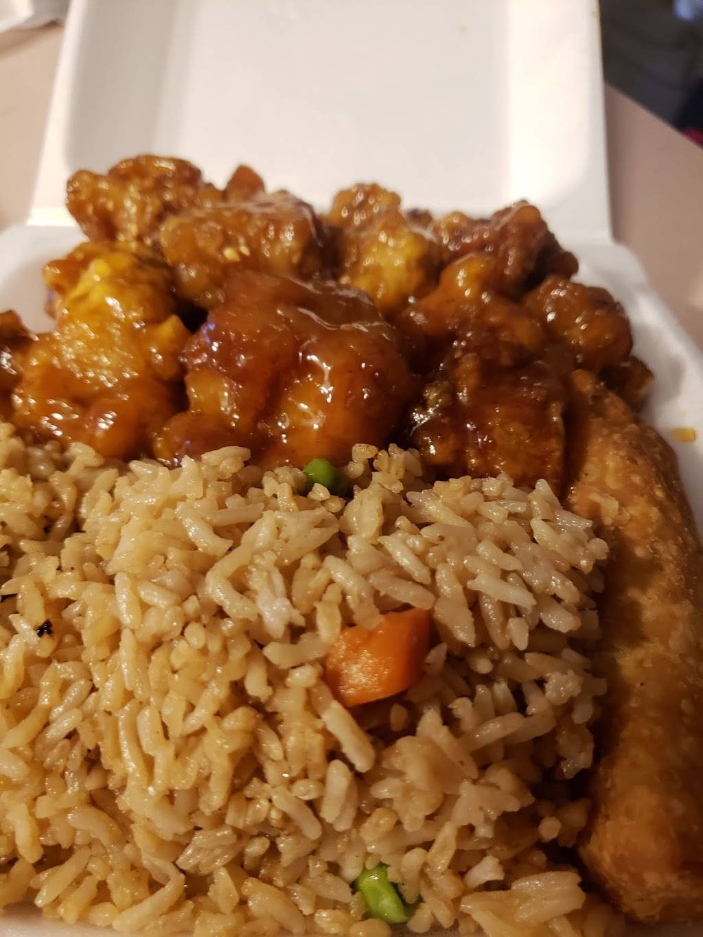 Iron Wok Express | restaurant | 3225 S Garland Ave, Garland, TX 75041, USA | 9728400891 OR +1 972-840-0891