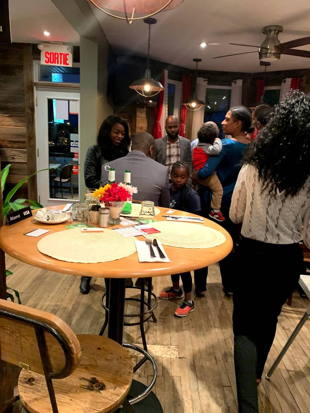 Restaurant Shalom Antillaise | restaurant | 307 Boulevard Saint-Joseph, Gatineau, QC J8Y 3Y6, Canada | 8197755123 OR +1 819-775-5123