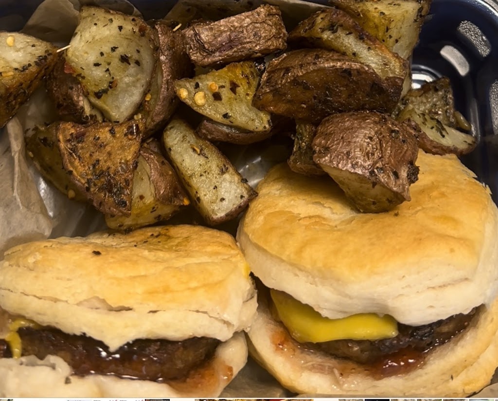 The Alkaline Electric Goddess LLC | restaurant | 1021 N Pennsylvania St, Indianapolis, IN 46204, USA | 3176624498 OR +1 317-662-4498