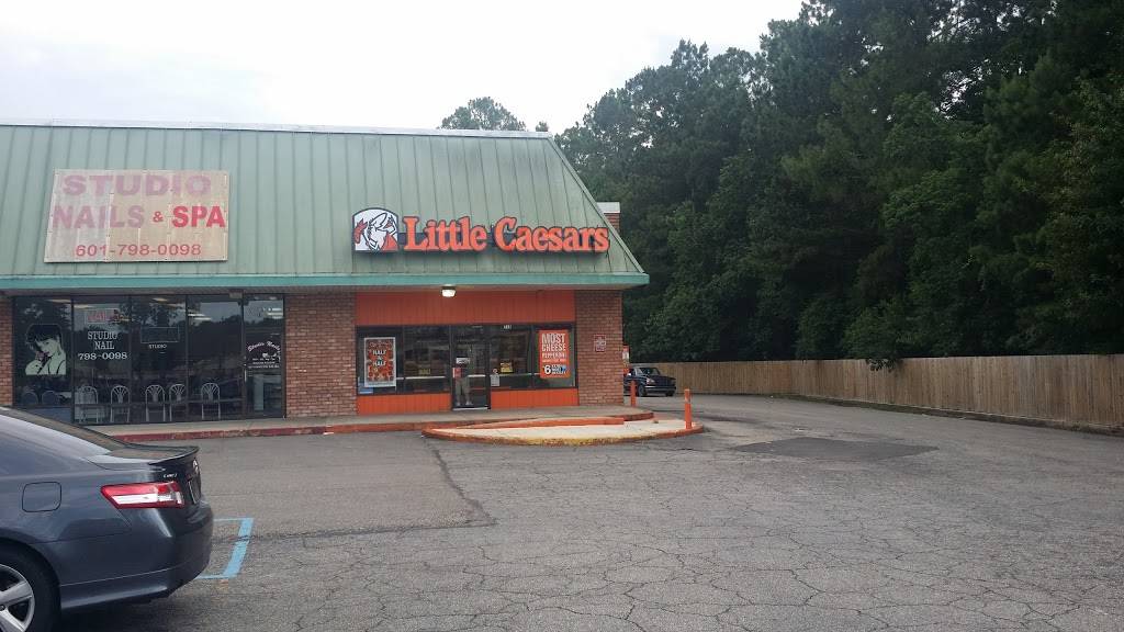 Little Caesars Pizza | meal delivery | 374 Memorial Blvd, Picayune, MS 39466, USA | 6016200852 OR +1 601-620-0852