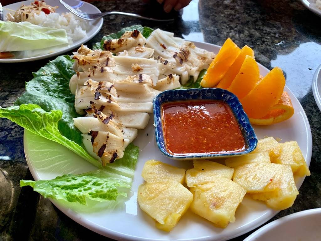 Erawan Sports Bar & Grill Thai Cuisine | restaurant | 11620 Pacific Hwy SW ste c, Lakewood, WA 98499, USA | 2532671128 OR +1 253-267-1128