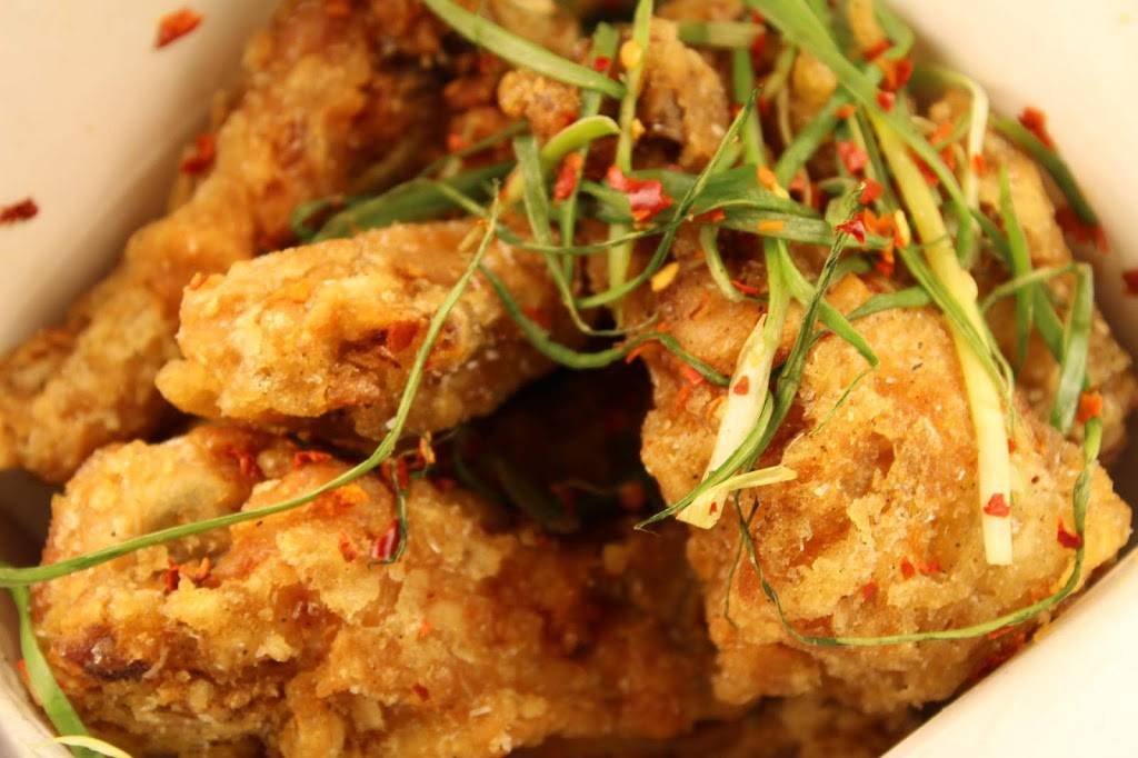 J & Js Wings, Seafood & Chinese Food | restaurant | 1600 Bluebonnet Ave, Port Arthur, TX 77640, USA | 4099858880 OR +1 409-985-8880