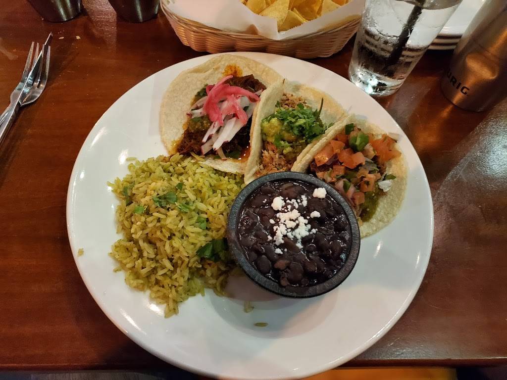 Kalaveras San Pedro | restaurant | 383 W 5th St, San Pedro, CA 90731, USA | 4242645454 OR +1 424-264-5454