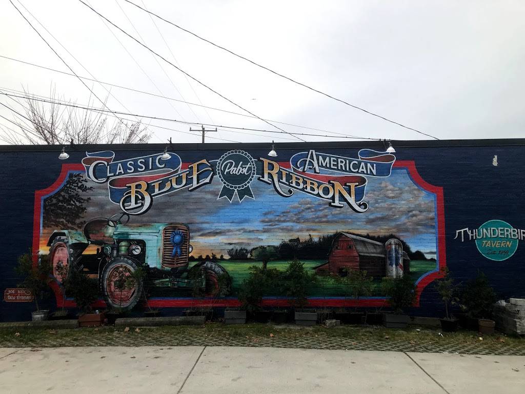 Thunderbird Tavern | restaurant | 7515 15th Ave NW, Seattle, WA 98117, USA | 2067812473 OR +1 206-781-2473