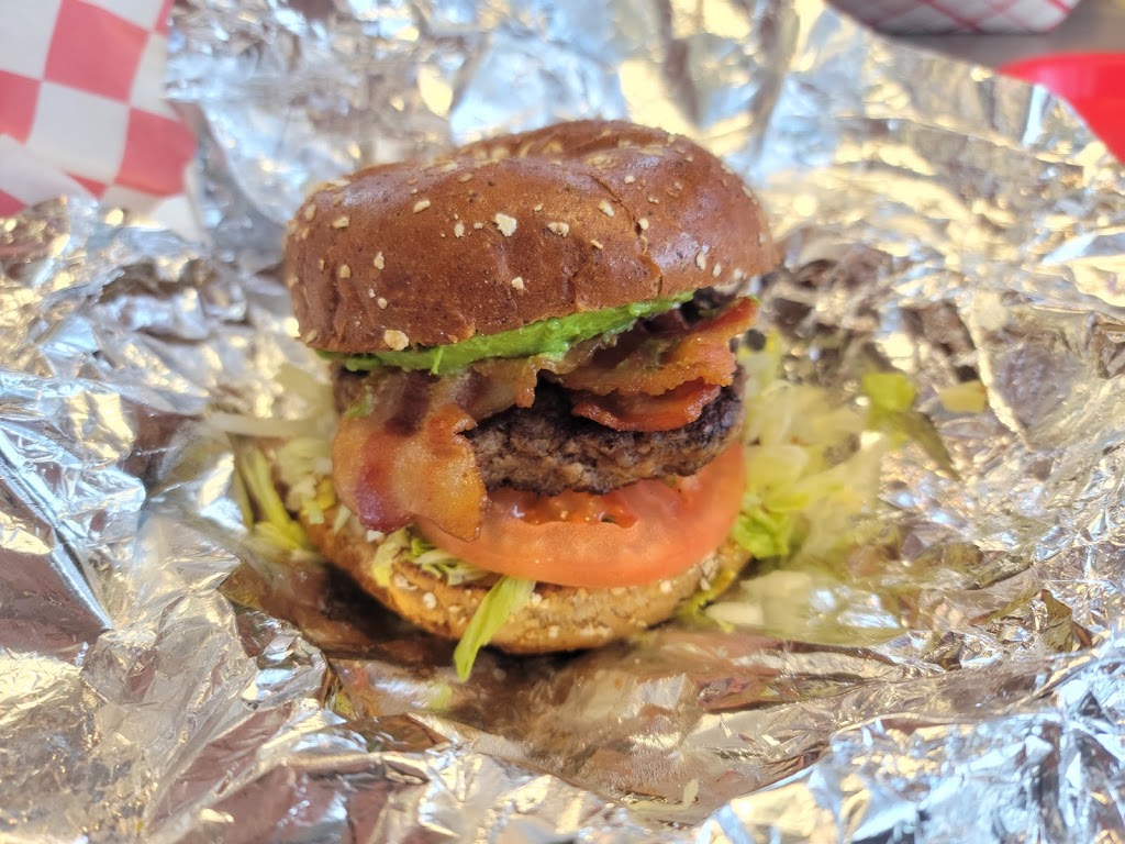 Victory Grill | restaurant | 2246 N Milwaukee Ave, Chicago, IL 60647, USA | 7736979745 OR +1 773-697-9745