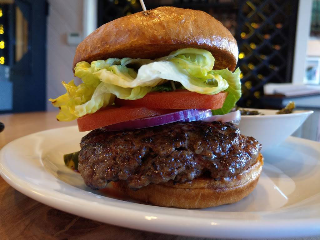 Millies Restaurant & Catering | restaurant | 3218 S Atlantic Ave, Daytona Beach Shores, FL 32118, USA | 3862751492 OR +1 386-275-1492