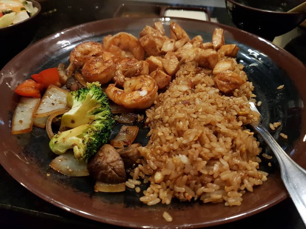 Lava Grill | restaurant | 1201 W Glade Rd, Euless, TX 76039, USA | 8173187100 OR +1 817-318-7100