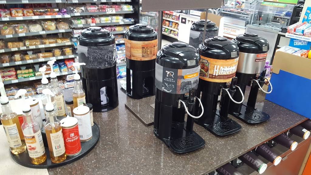 7-Eleven | bakery | 102 W Kaufman St, Rockwall, TX 75087, USA | 9727716192 OR +1 972-771-6192