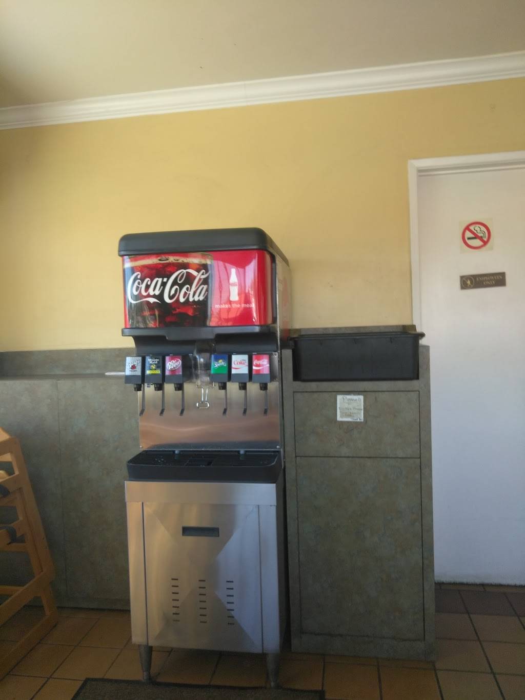 El Torero Restaurant | restaurant | 222 E 3rd St, Corona, CA 92879, USA | 9517372738 OR +1 951-737-2738