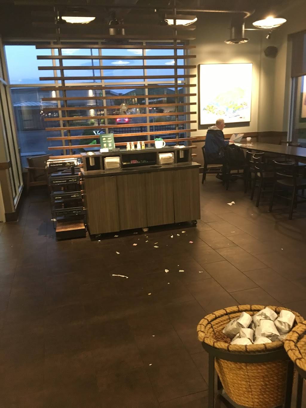 Starbucks | cafe | 2804 Prairie Lakes Dr, Sun Prairie, WI 53590, USA | 6088258818 OR +1 608-825-8818