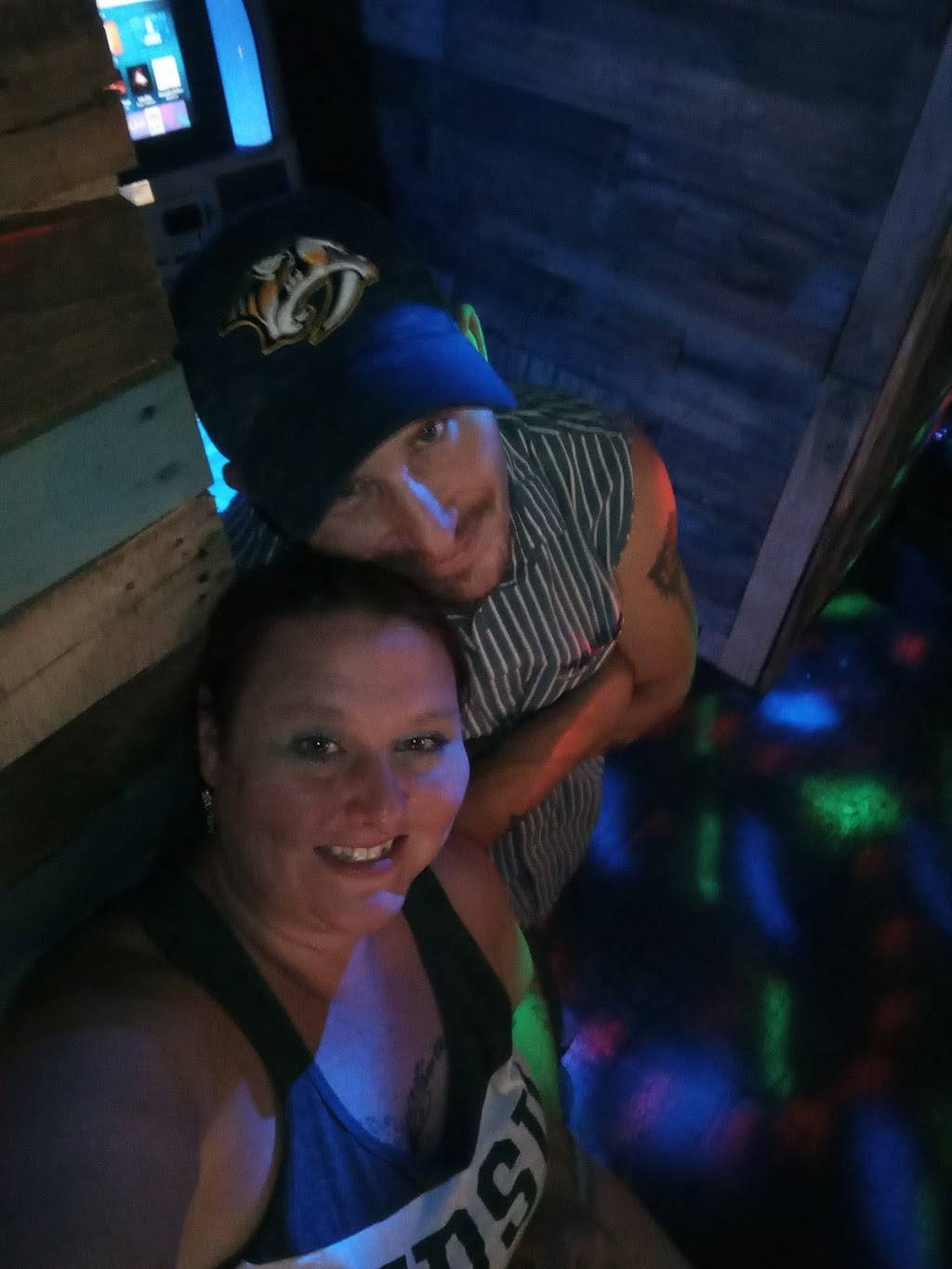 The Speak Easy Lounge | restaurant | 6547 Chapman Hwy, Knoxville, TN 37920, USA | 8652476623 OR +1 865-247-6623