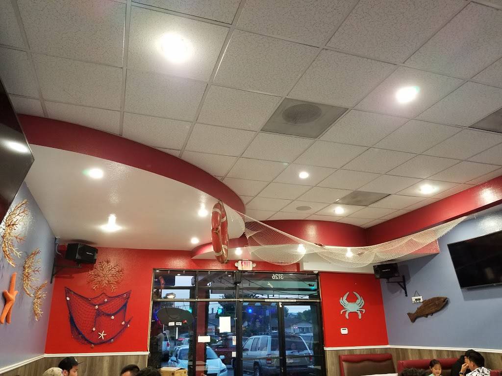 Crawfish Lovers | restaurant | 3126 Senter Rd, San Jose, CA 95111, USA | 4086668492 OR +1 408-666-8492