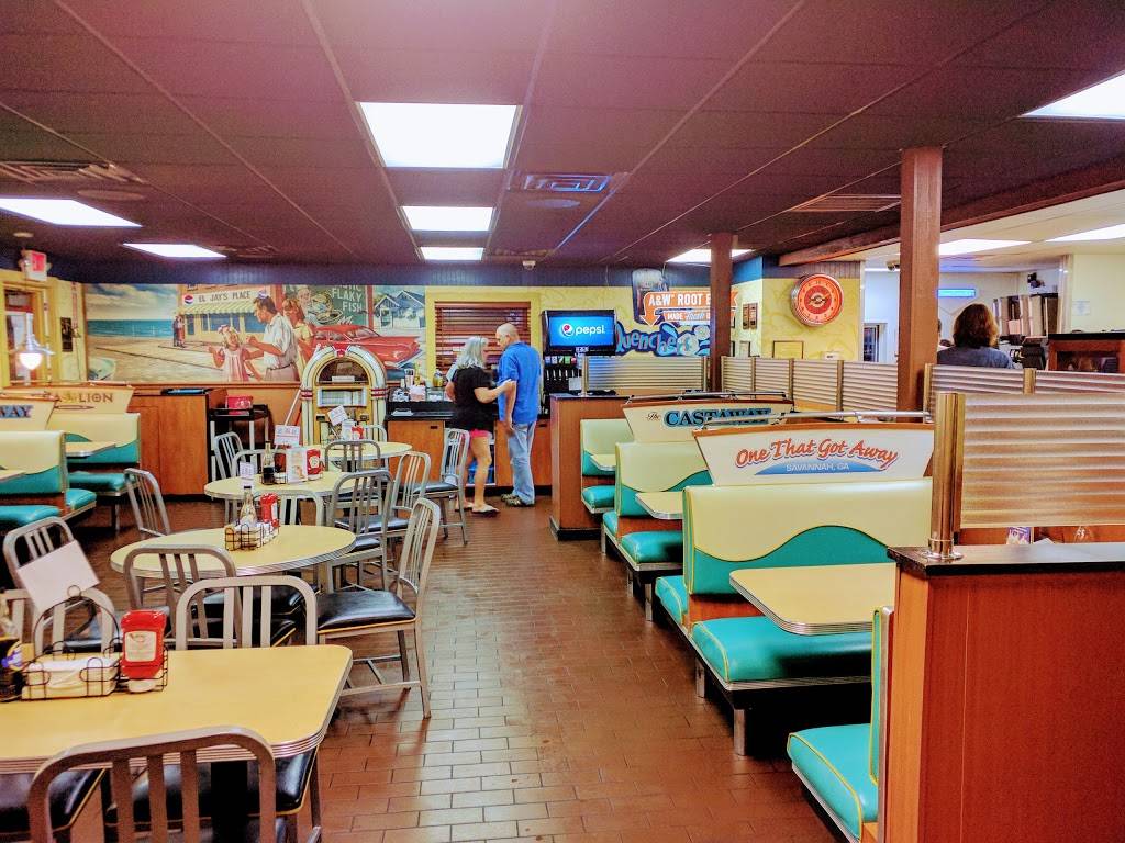 Long John Silvers a & w | restaurant | 1030 Clocktower Dr, Springfield, IL 62704, USA | 2177871562 OR +1 217-787-1562
