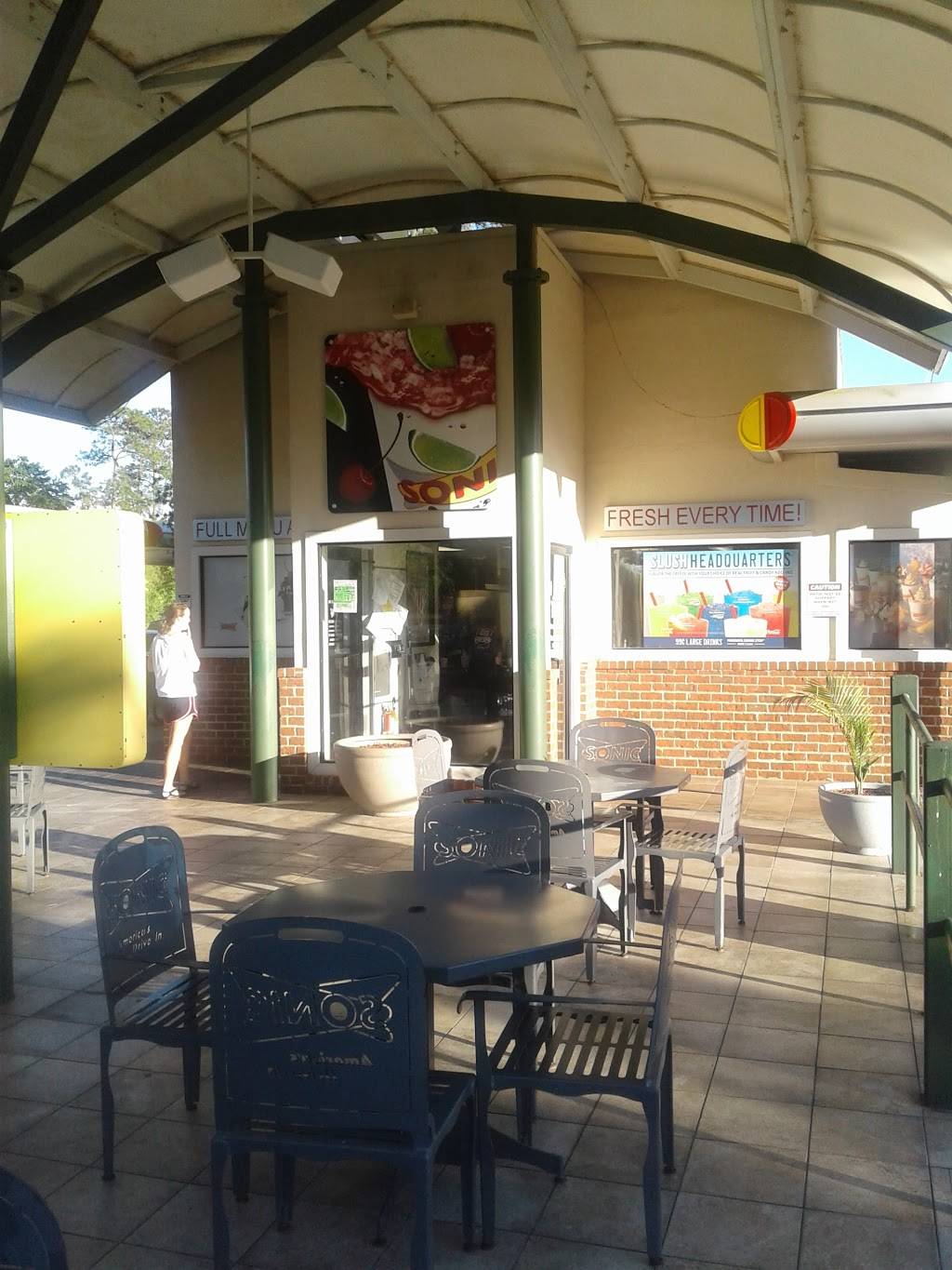 Sonic Drive-In | restaurant | 4691 E, US-80, Savannah, GA 31410, USA | 9128971122 OR +1 912-897-1122