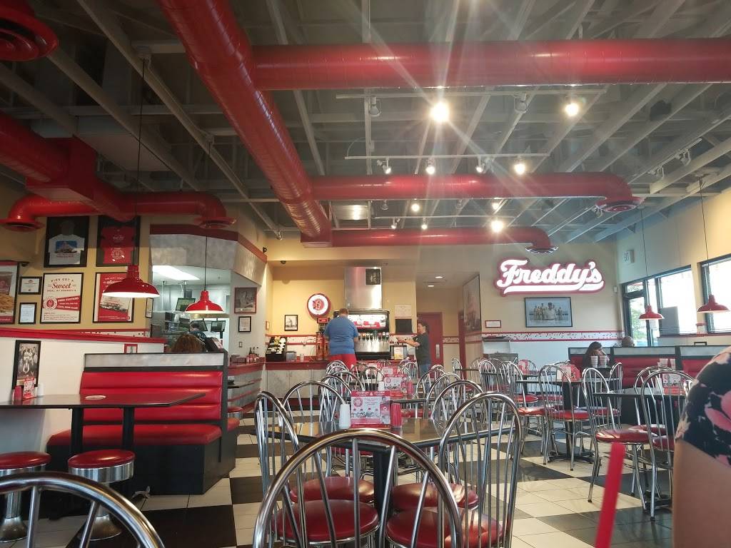 Freddys Frozen Custard & Steakburgers | restaurant | 5415 W Loop 1604 N, San Antonio, TX 78253, USA | 2105215400 OR +1 210-521-5400
