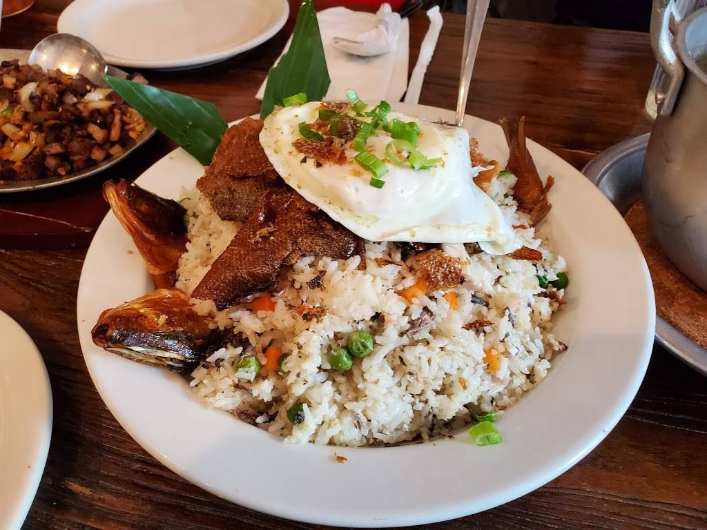 Tapped Crafthouse | restaurant | 2181 Upton Dr STE 400, Virginia Beach, VA 23454, USA | 7574302200 OR +1 757-430-2200