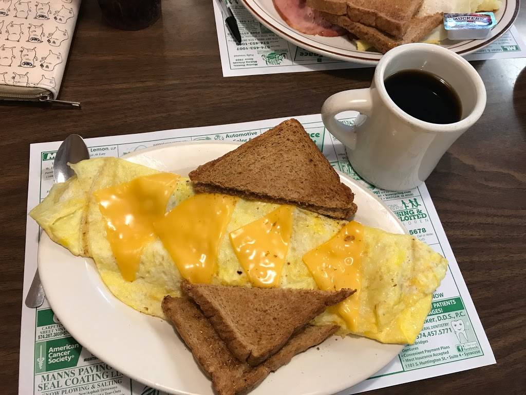 Cozy Cottage Restaurant | restaurant | 1821 E Market St, Warsaw, IN 46580, USA | 5742699050 OR +1 574-269-9050