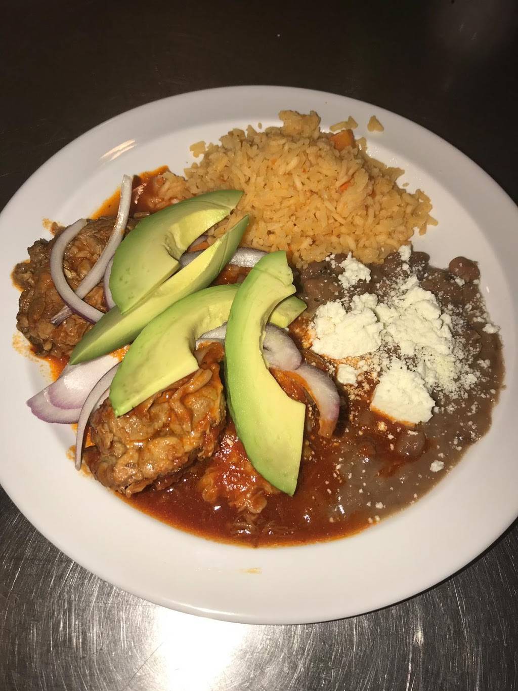 Sanchez Deli and Fruit Store | restaurant | 816 Broadway, Brooklyn, NY 11206, USA | 3472407836 OR +1 347-240-7836