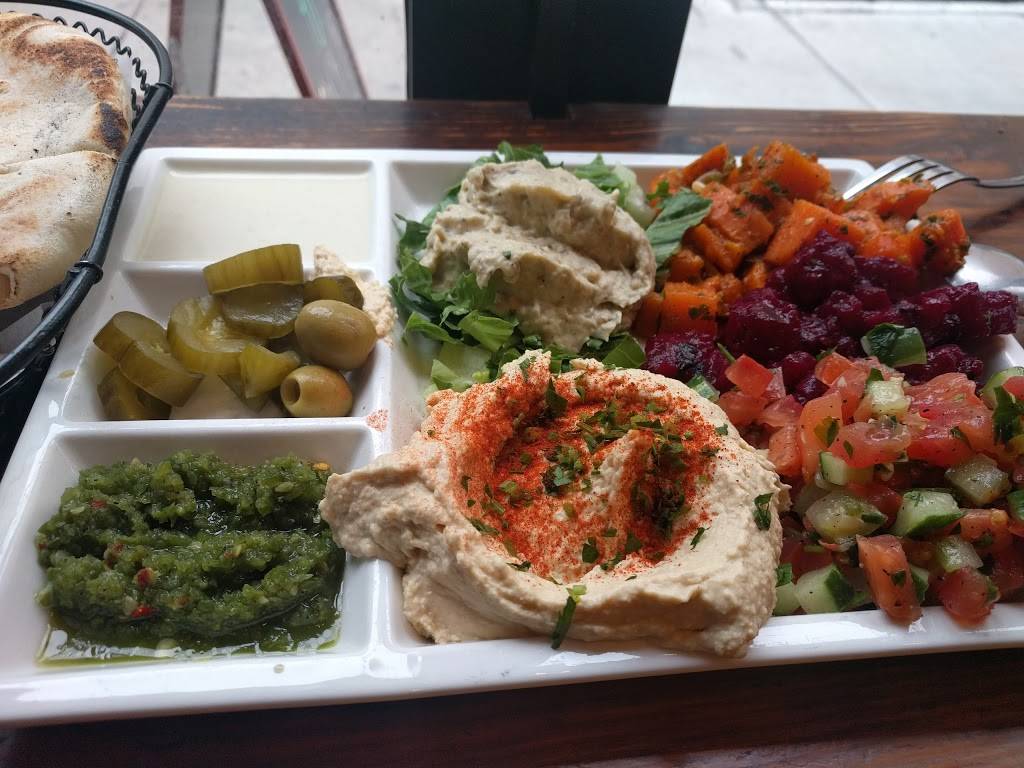 Chick P | restaurant | 490 Bergen St, Brooklyn, NY 11217, USA | 7187831525 OR +1 718-783-1525