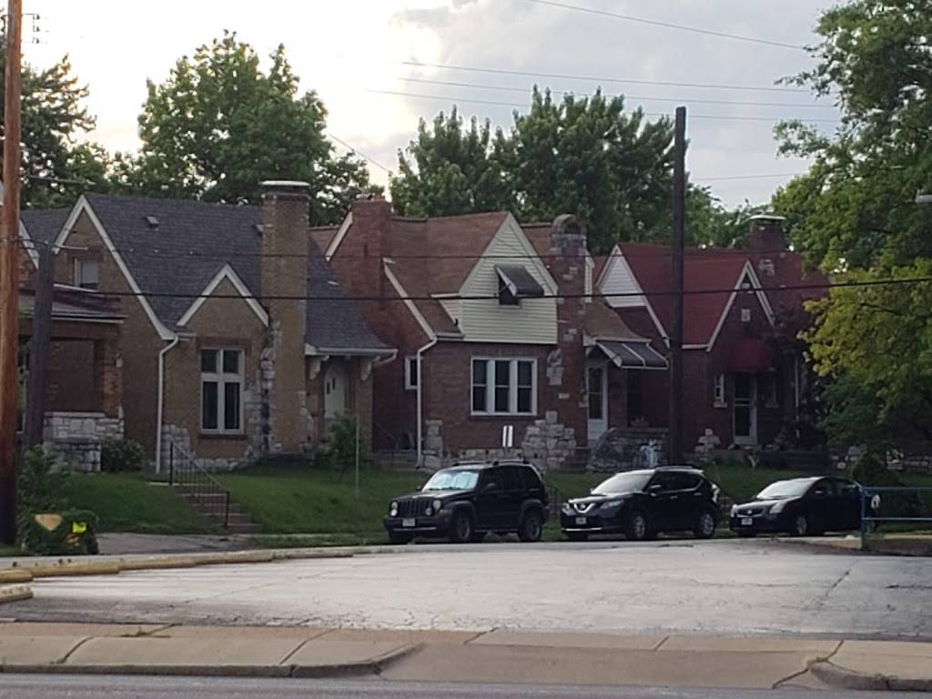 IHOP | restaurant | 6456 Chippewa St, St. Louis, MO 63109, USA | 3148334467 OR +1 314-833-4467