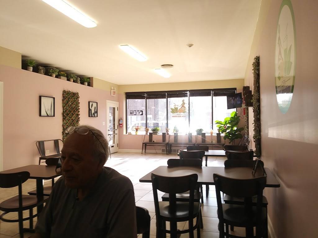 Cien 100% Naturalisimo | restaurant | 2709 Ridgeland Ave, Berwyn, IL 60402, USA | 7083175679 OR +1 708-317-5679