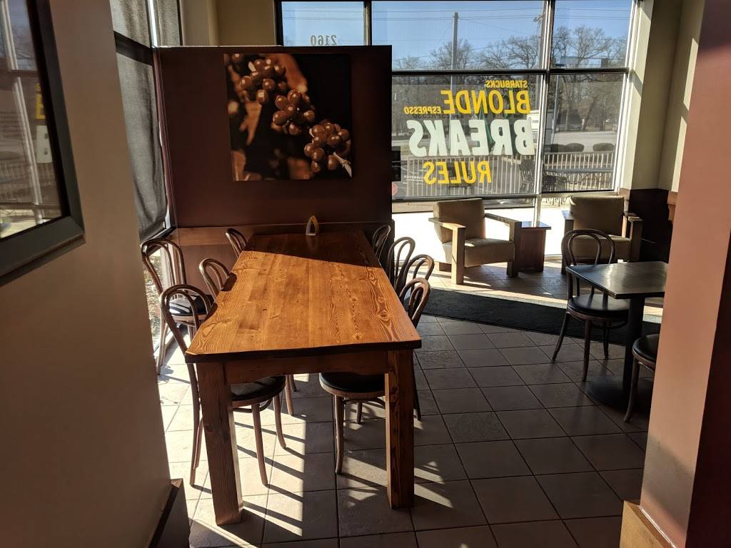 Starbucks | cafe | 2160 Morthland Dr, Valparaiso, IN 46385, USA | 2194773749 OR +1 219-477-3749