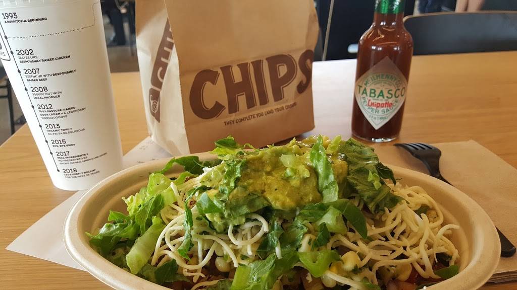 Chipotle Mexican Grill | restaurant | 715 Team Blvd, Smyrna, TN 37167, USA | 6153551612 OR +1 615-355-1612