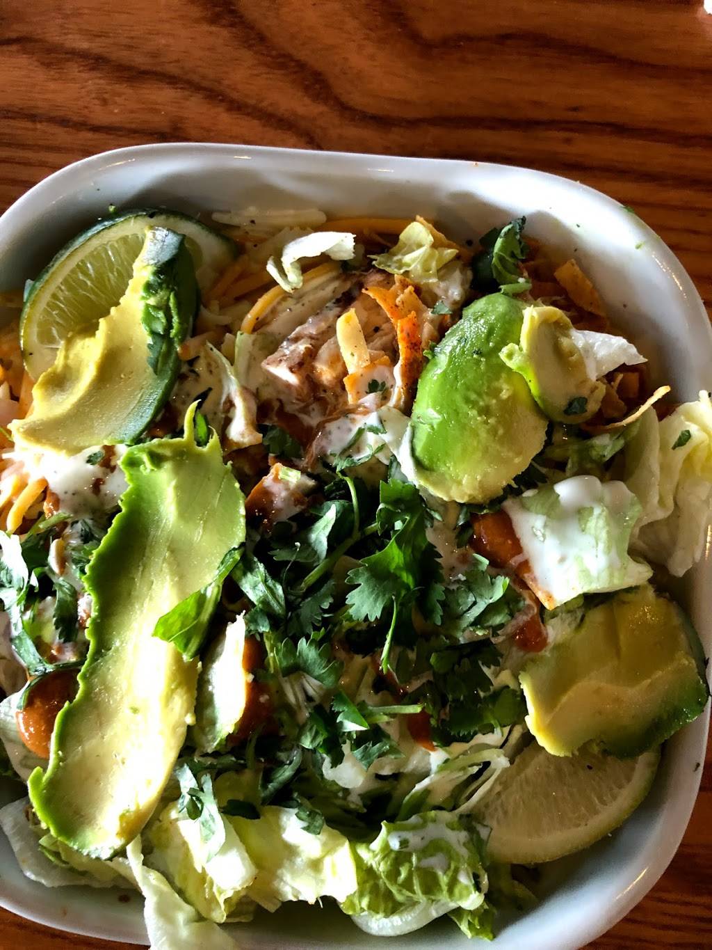 Chilis Grill & Bar | meal takeaway | 3940 Baldwin Rd, Auburn Hills, MI 48326, USA | 2483350658 OR +1 248-335-0658