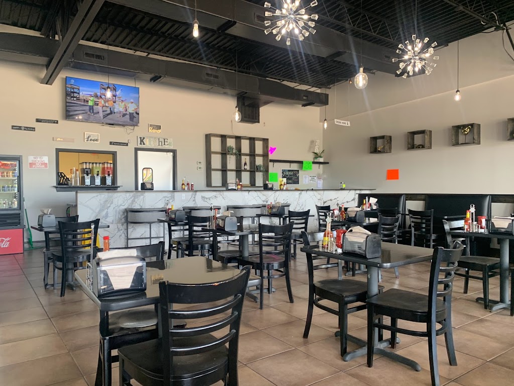 Smookies Kitchen & Catering | restaurant | 5630 N Eldridge Pkwy, Houston, TX 77041, USA | 2817411101 OR +1 281-741-1101