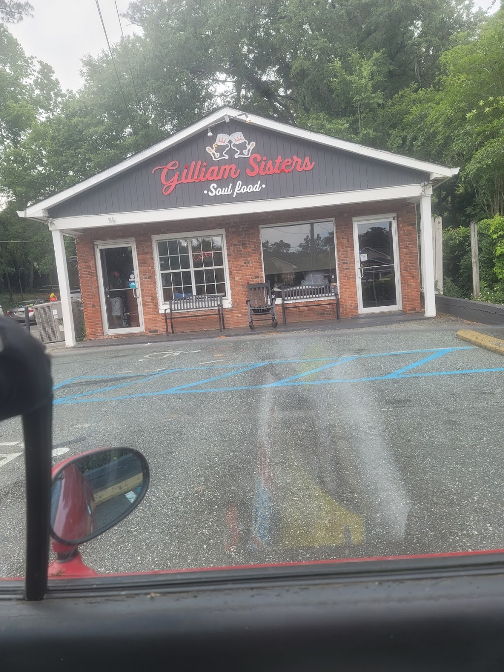 Gilliam Sisters Soul Food | restaurant | 1710 W Tharpe St, Tallahassee, FL 32303, USA | 8505978639 OR +1 850-597-8639