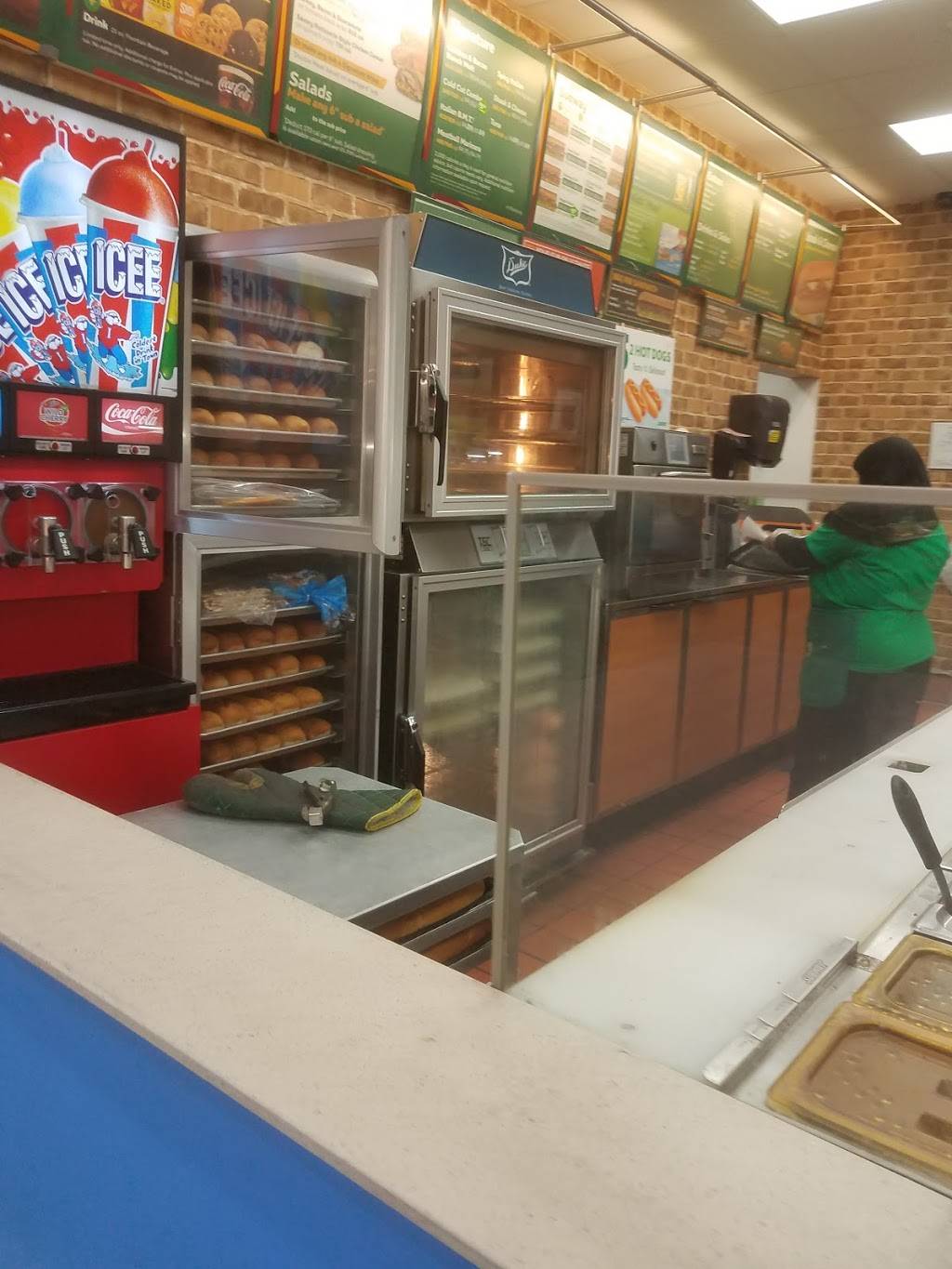 Subway | restaurant | 760 Hoosick Rd, Troy, NY 12180, USA | 5182791111 OR +1 518-279-1111