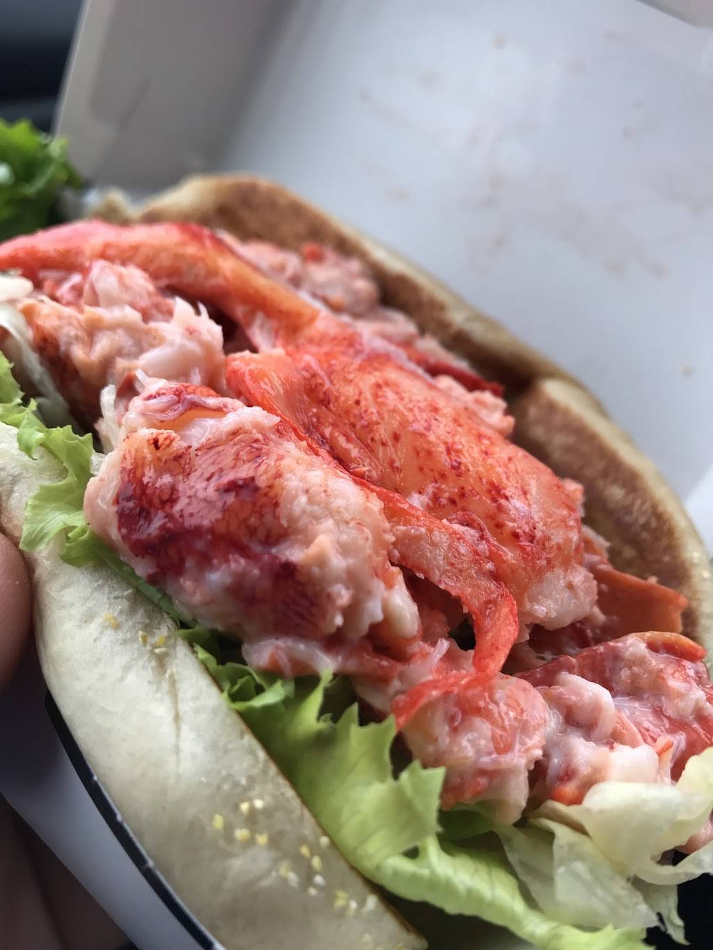 McDonalds | cafe | 325 Union St, Waterbury, CT 06706, USA | 2037574955 OR +1 203-757-4955