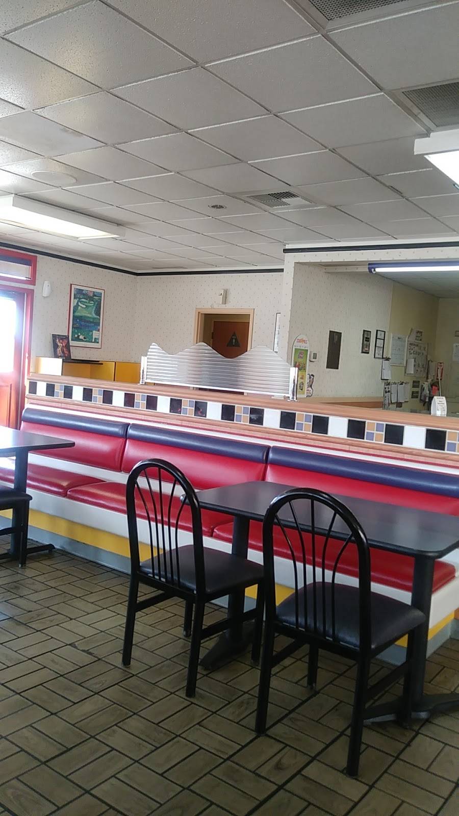 Carls Jr. | restaurant | 758 S Boulder Hwy, Henderson, NV 89015, USA | 7025643033 OR +1 702-564-3033