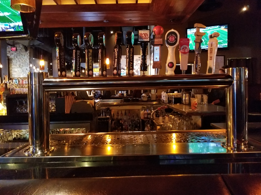 Lucky Monk | restaurant | 105 Hollywood Blvd, South Barrington, IL 60010, USA | 8478980500 OR +1 847-898-0500