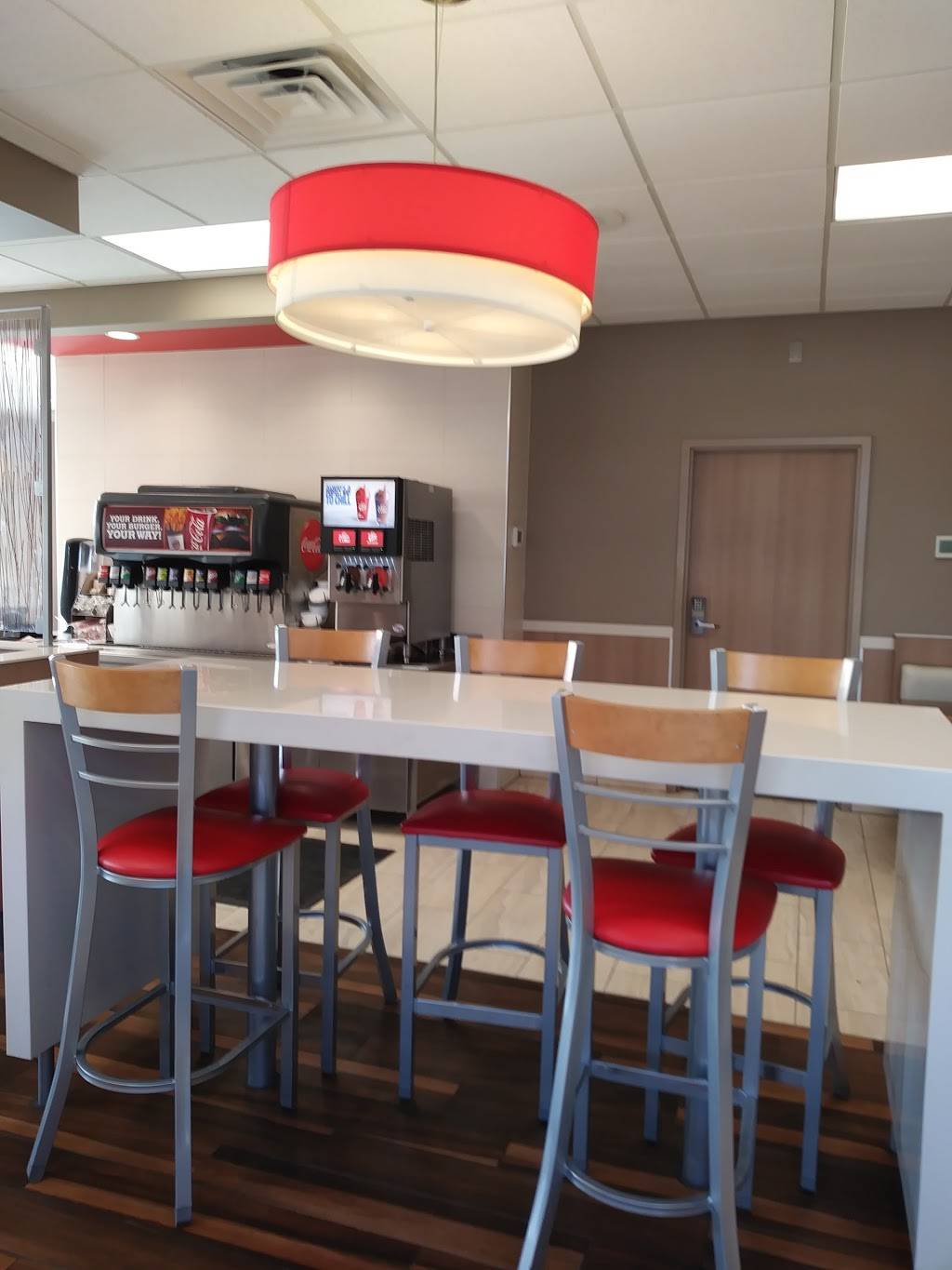 Burger King | restaurant | 4910 W North Ave, Chicago, IL 60639, USA | 7738873138 OR +1 773-887-3138