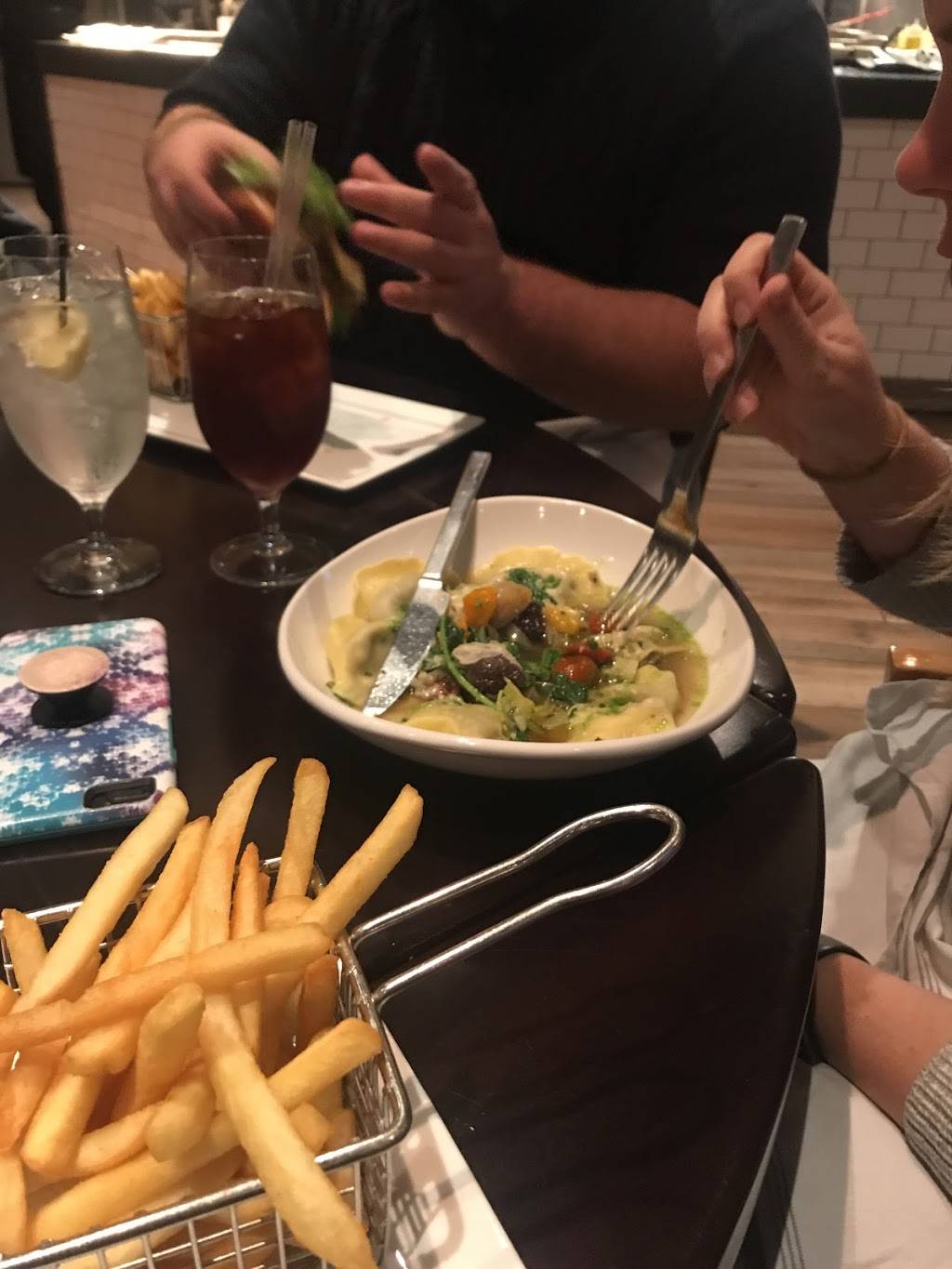 Benchmark Restaurant | restaurant | 6100 N River Rd, Rosemont, IL 60018, USA | 8476981389 OR +1 847-698-1389