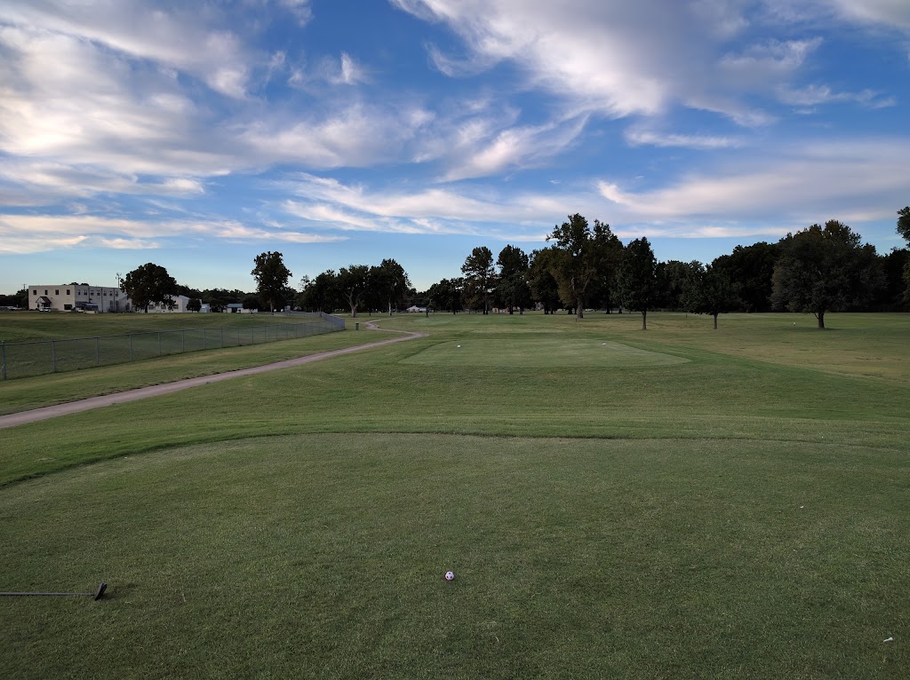 James E Stewart Golf Course | restaurant | 824 Frederick Douglass Ave, Oklahoma City, OK 73117, USA | 4054244353 OR +1 405-424-4353