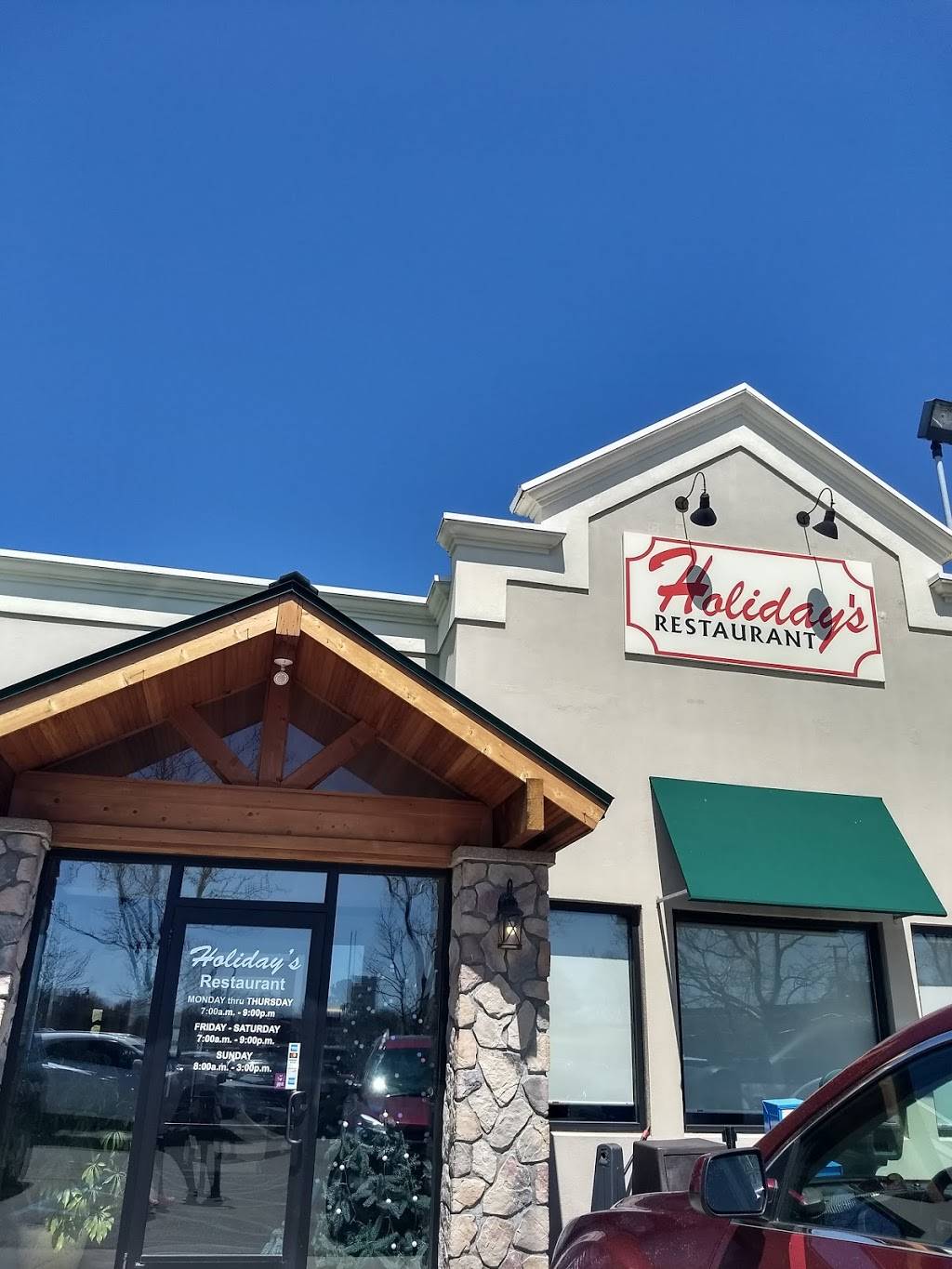 Holidays Restaurant | restaurant | 2080 W Stadium Blvd, Ann Arbor, MI 48103, USA | 7346681292 OR +1 734-668-1292