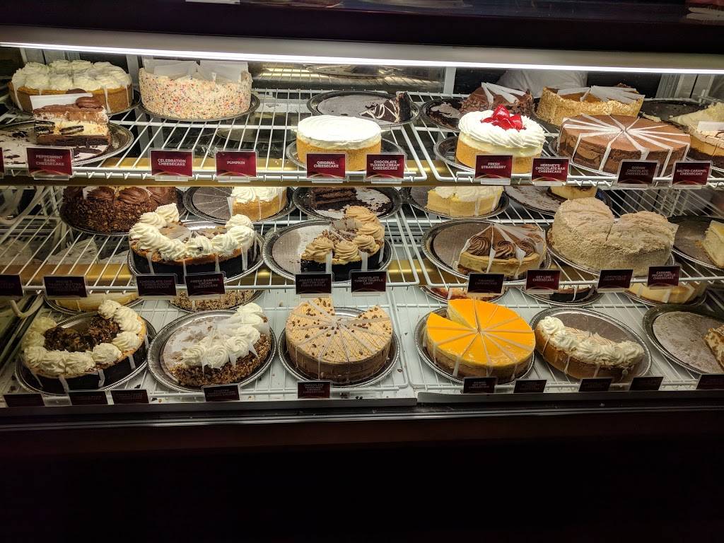 The Cheesecake Factory | restaurant | 2028 Chesterfield Center, Chesterfield, MO 63017, USA | 6365369662 OR +1 636-536-9662
