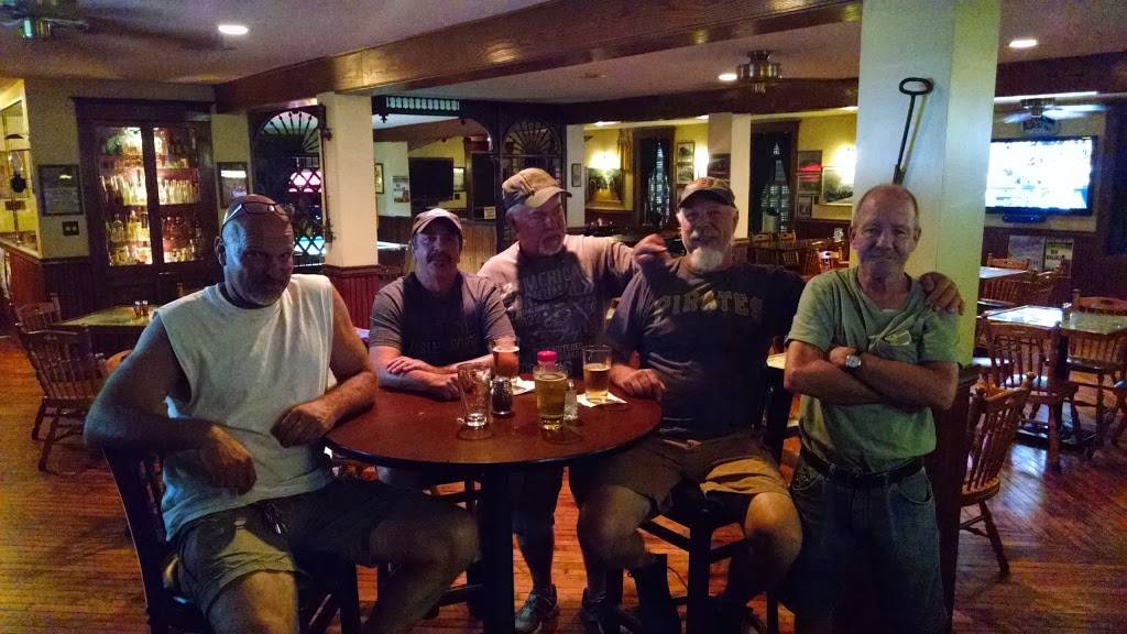 Iron Horse Bar & Grille | restaurant | 606 Jackson St, Gallitzin, PA 16641, USA | 8148868955 OR +1 814-886-8955