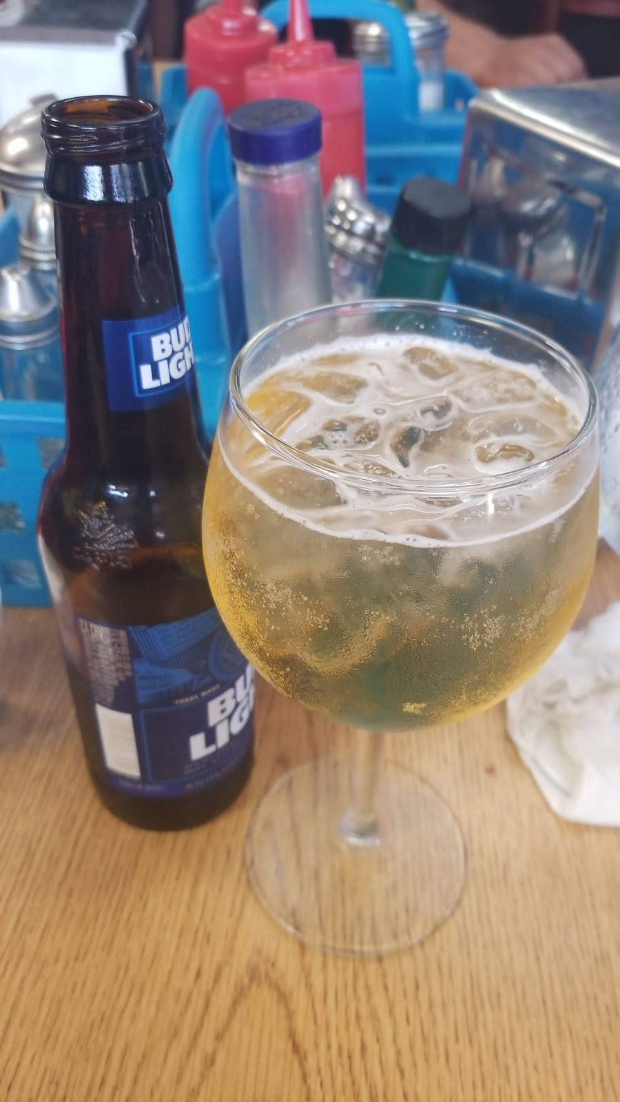 Tu Ranchito | cafe | 3300 E 4th Ave, Hialeah, FL 33013, USA | 3058870098 OR +1 305-887-0098