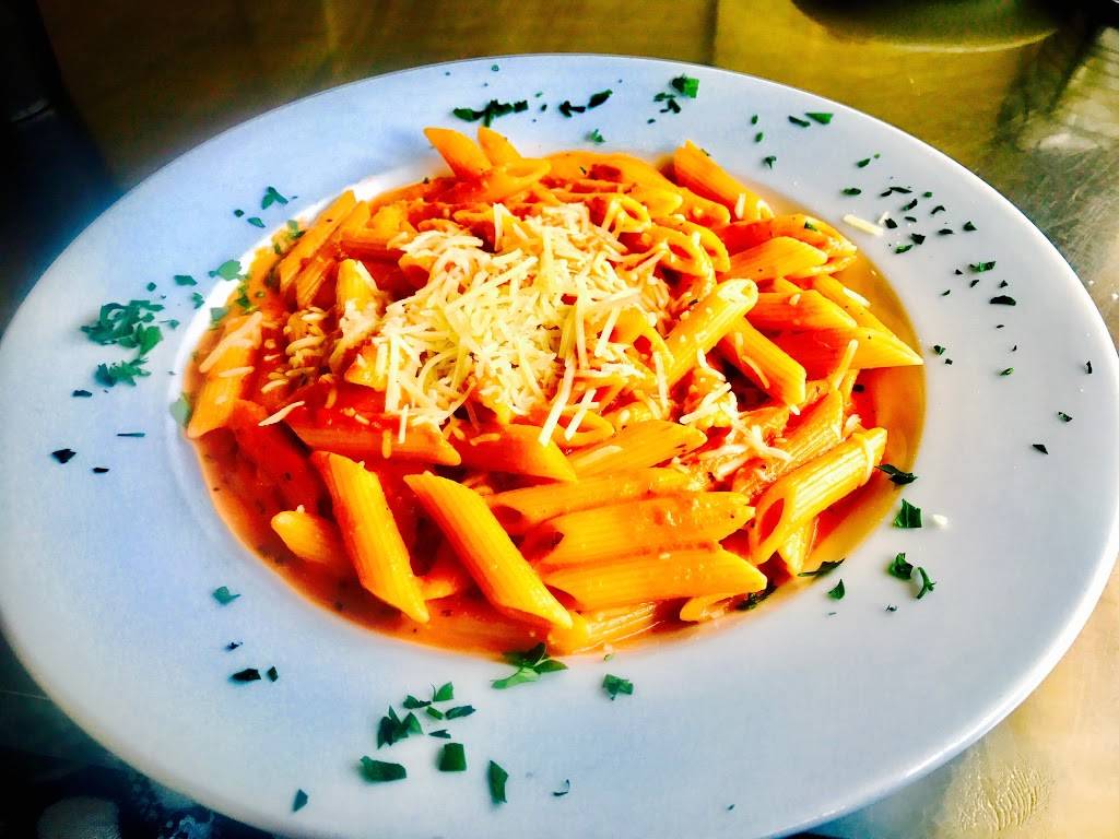 Crust Italian Eatery | restaurant | 277 Rock Hill Dr, Rock Hill, NY 12775, USA | 8457964444 OR +1 845-796-4444