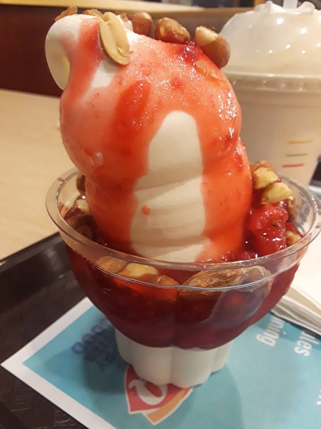 Dairy Queen Grill & Chill | restaurant | 7460 SW Garden Home Rd, Portland, OR 97223, USA | 5032459261 OR +1 503-245-9261